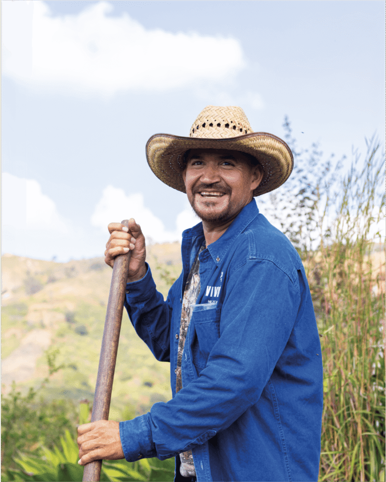 NUESTO MAESTRO MEZCALERO
JAIME VILLA MIRANDA